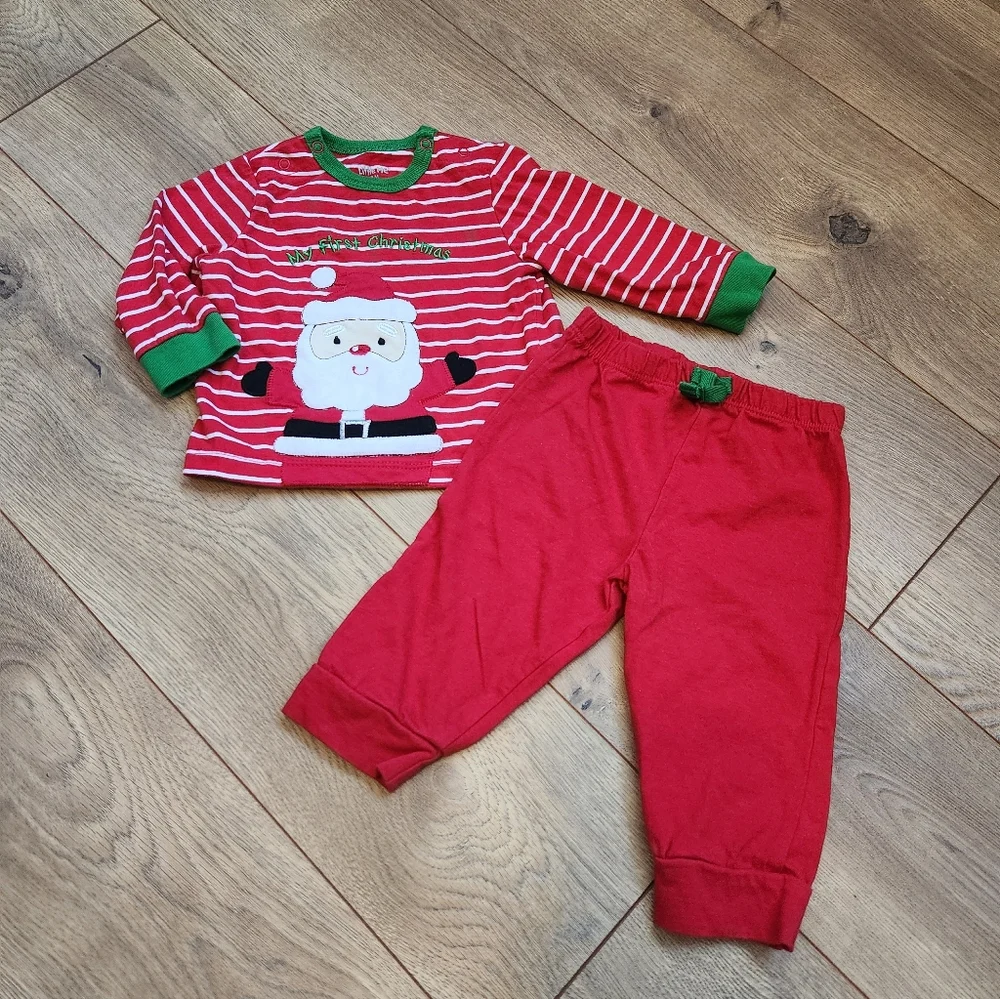 6 months my first Christmas outfit